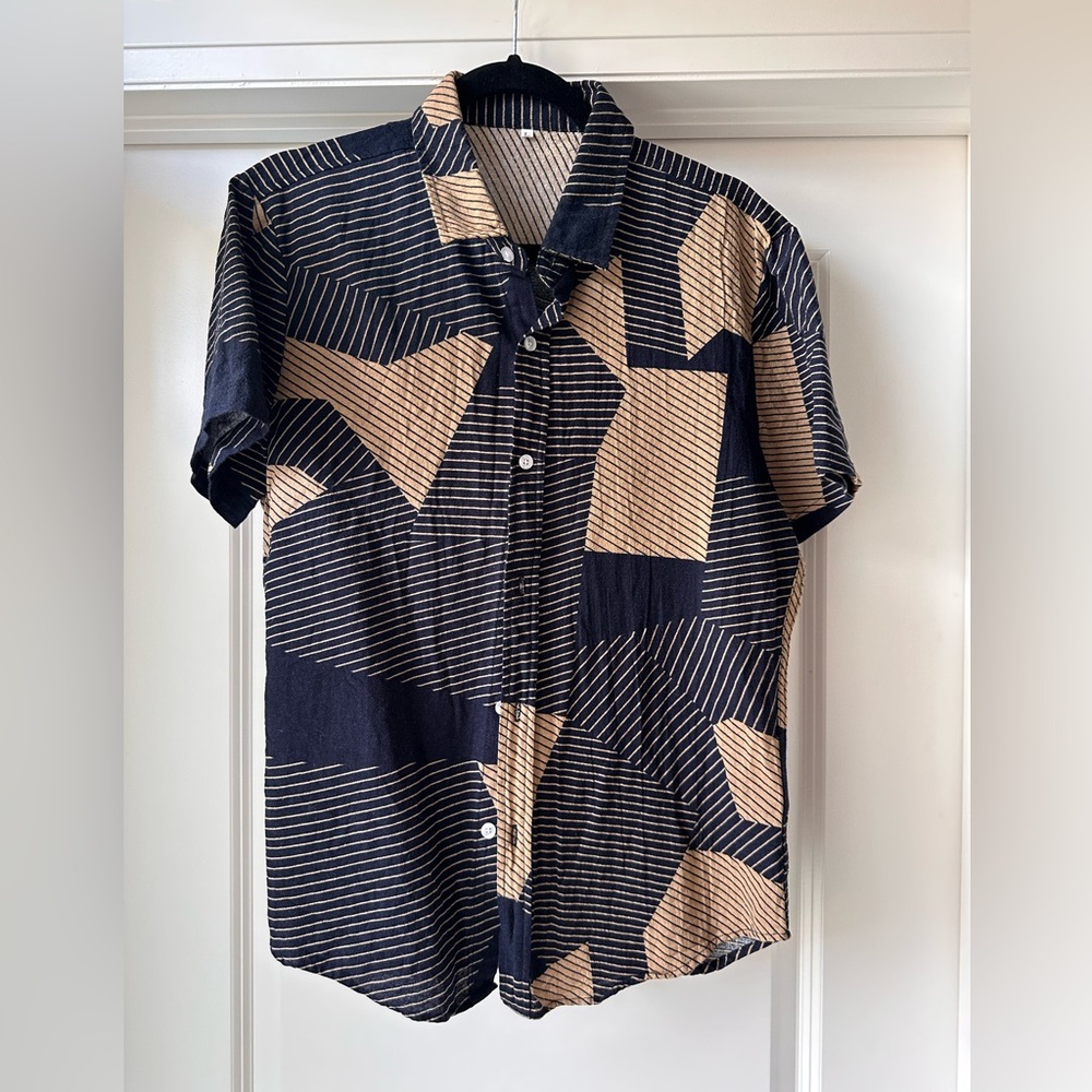Floerns Men's Striped Shirts Casual Short Sleeve Button Down